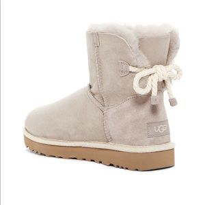 UGG Selene Lined Boot Size 6